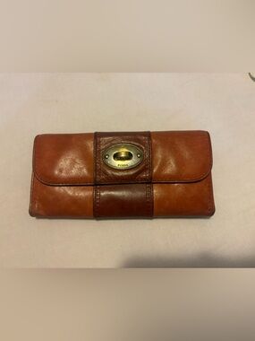 Vintage Fossil Authentic Brown Genuine Leather Trifold Womens Wallet Kiss Lock